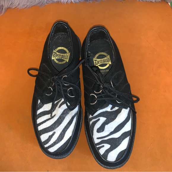 Demonia Zebra Creeper Platform Loafers - Picture 7 of 8